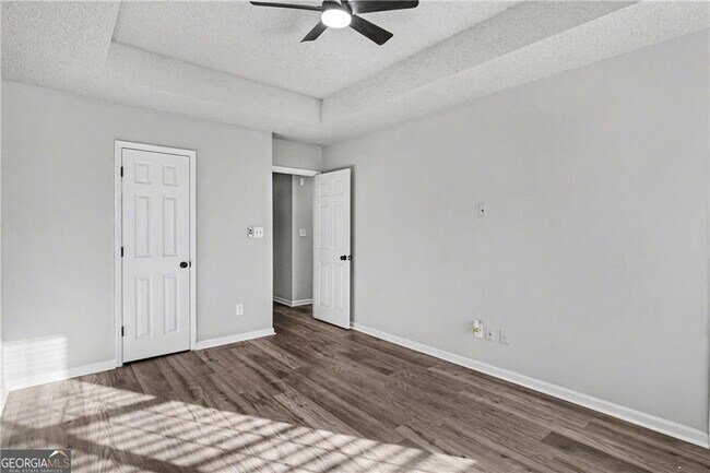 Building Photo - 79 Waterview Dr
