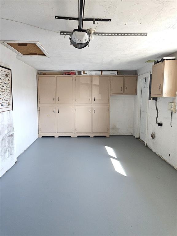 Building Photo - 7821 Lotus Dr