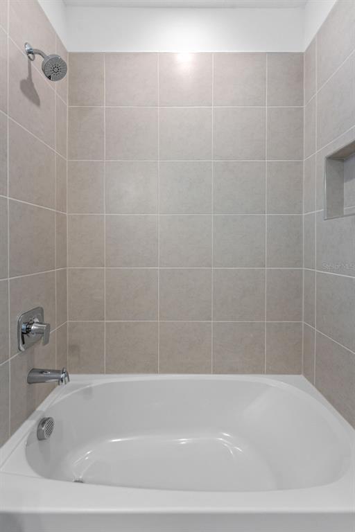 Building Photo - 2311 W Spruce St