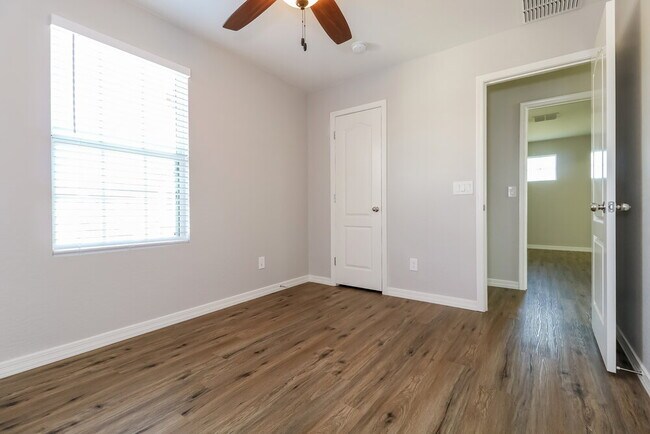 Building Photo - 29139 N 124th Dr