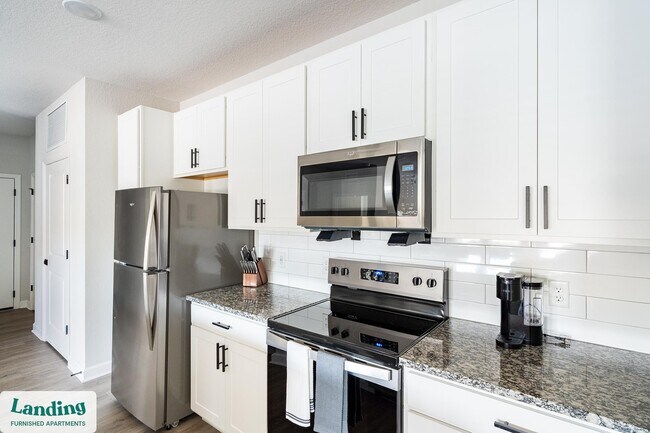 Building Photo - 84 San Filippo Dr SE