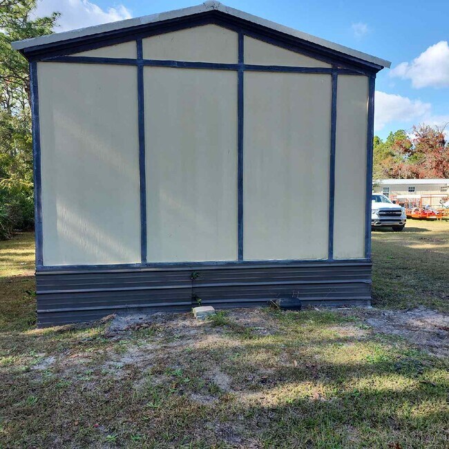 Building Photo - 85028 Patricia Ct