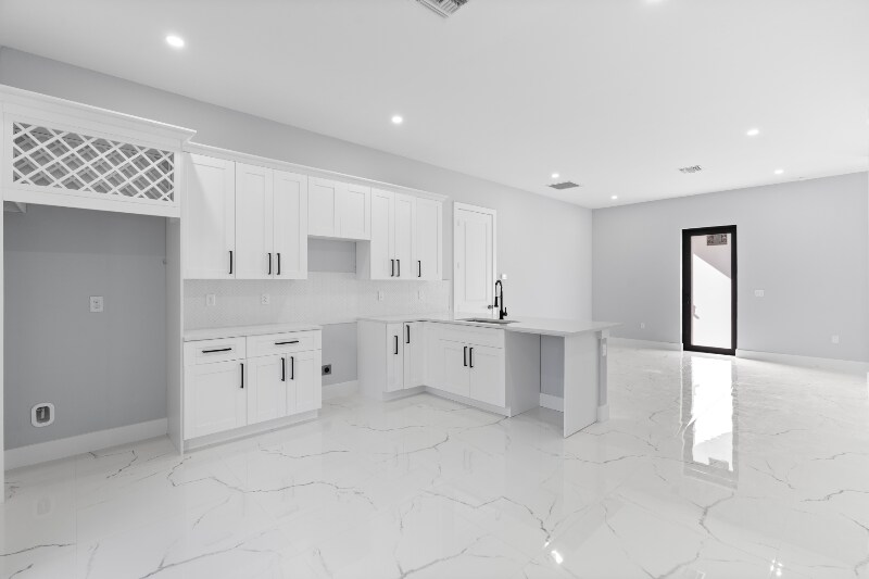 Building Photo - 3501 East 10th Street