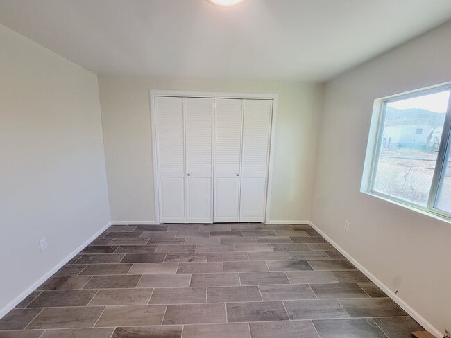 Building Photo - Charming 3 bedroom, 2 bath mobile home in ...