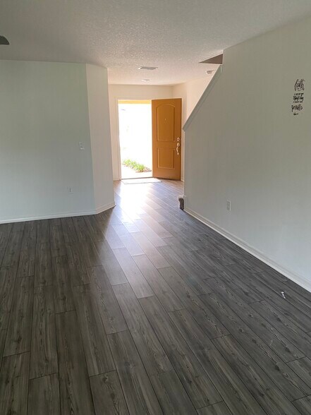 Building Photo - 5428 Companion Ln