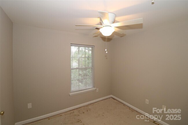 Building Photo - 2558 Carya Pond Ln