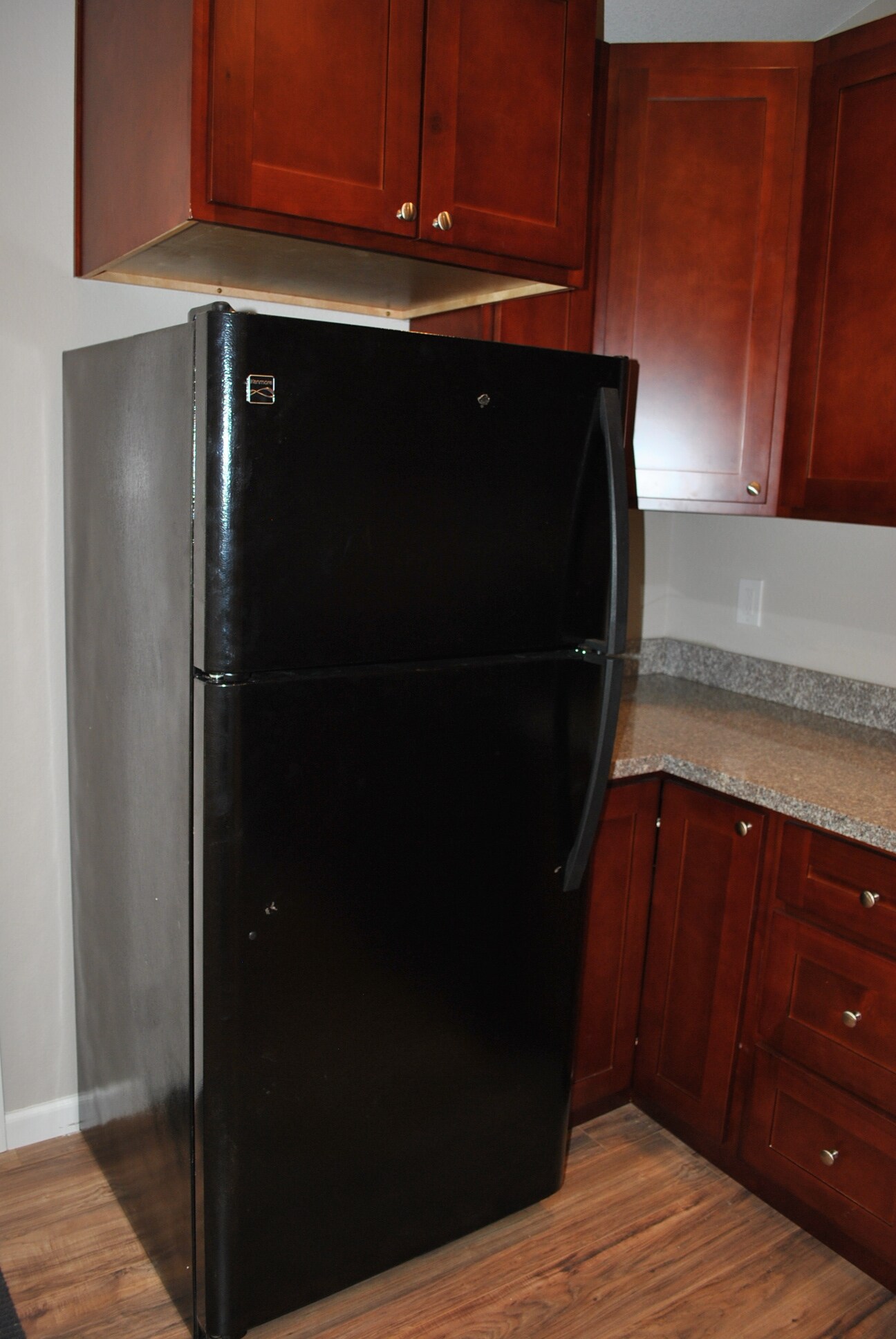 Building Photo - 21391 Locust St