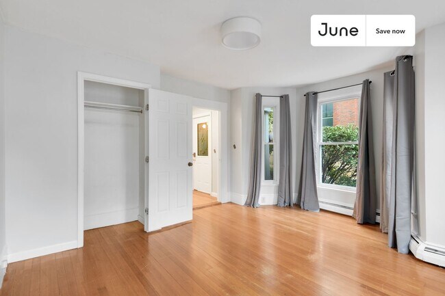 Building Photo - 14-18 Bacon Street