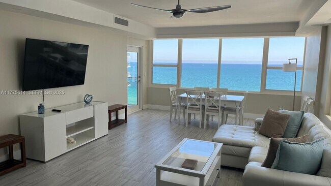 Building Photo - 3505 S Ocean Dr