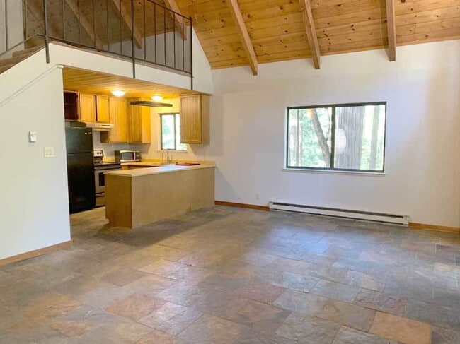 Building Photo - 3564 Gold Ridge Trail