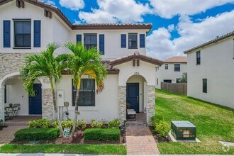Building Photo - 11816 SW 245 Ter