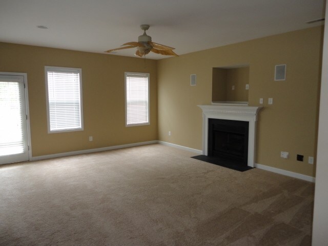 Building Photo - 2005 Semmes Ln