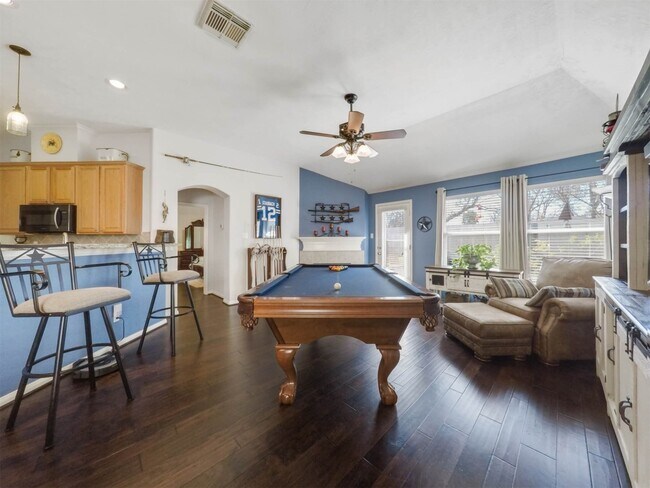 Building Photo - 5718 Indigo Trails Dr