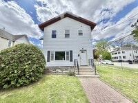 Building Photo - 337 N Jackson St