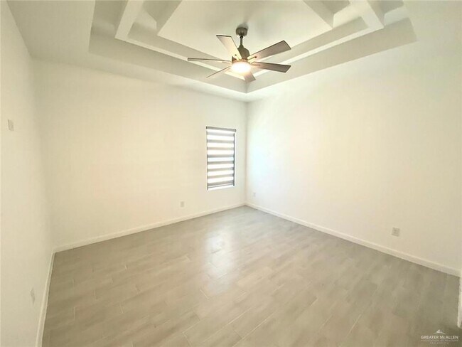 Building Photo - 1626 W Marlin St