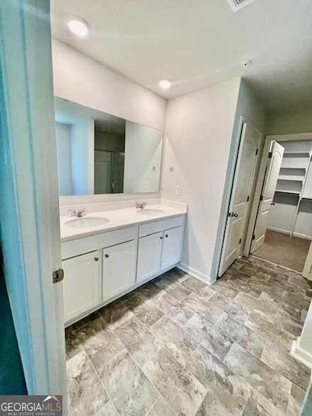 Building Photo - 2728 Piper Dr