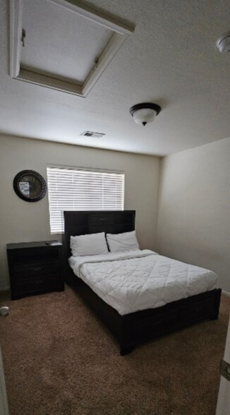 Building Photo - 20680 Lackland Pl