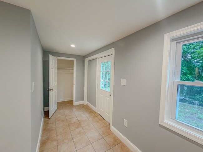 Building Photo - 9226 Limestone Pl