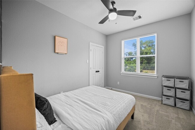 Building Photo - 7418 Mount St