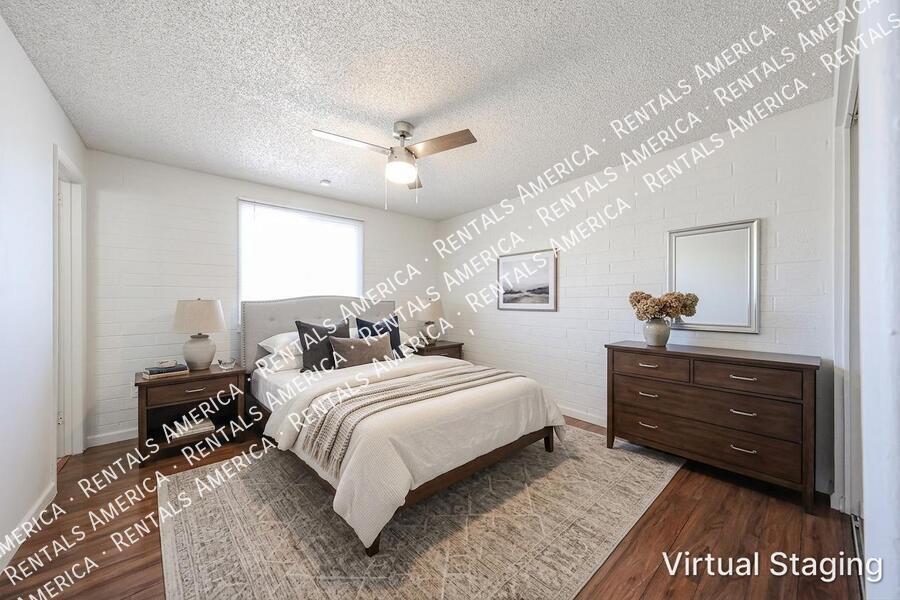 Building Photo - 3550 E Voltaire Dr