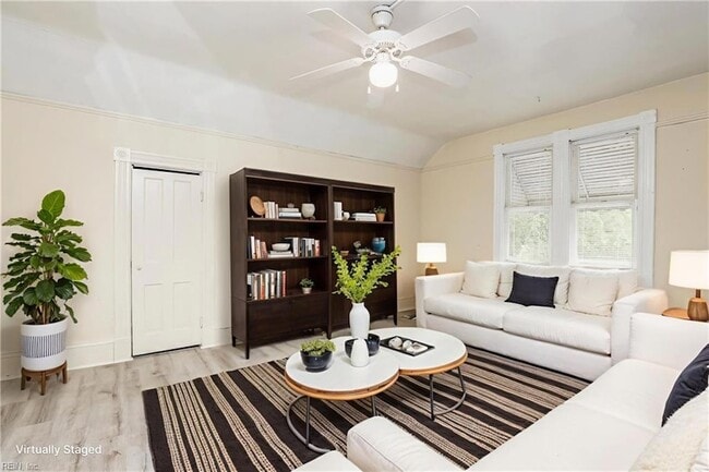 Building Photo - 146 Florida Ave