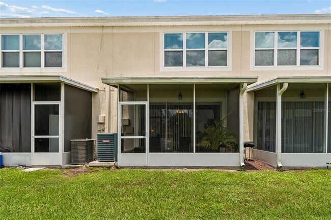 Building Photo - 26606 Castleview Way