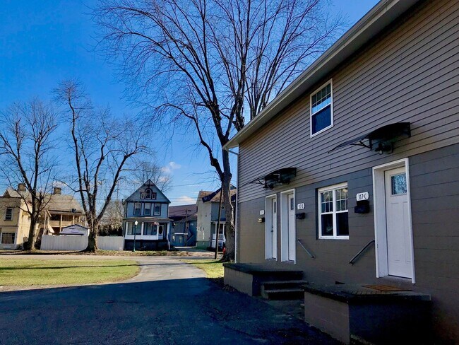 Building Photo - 317 Gilman Ave