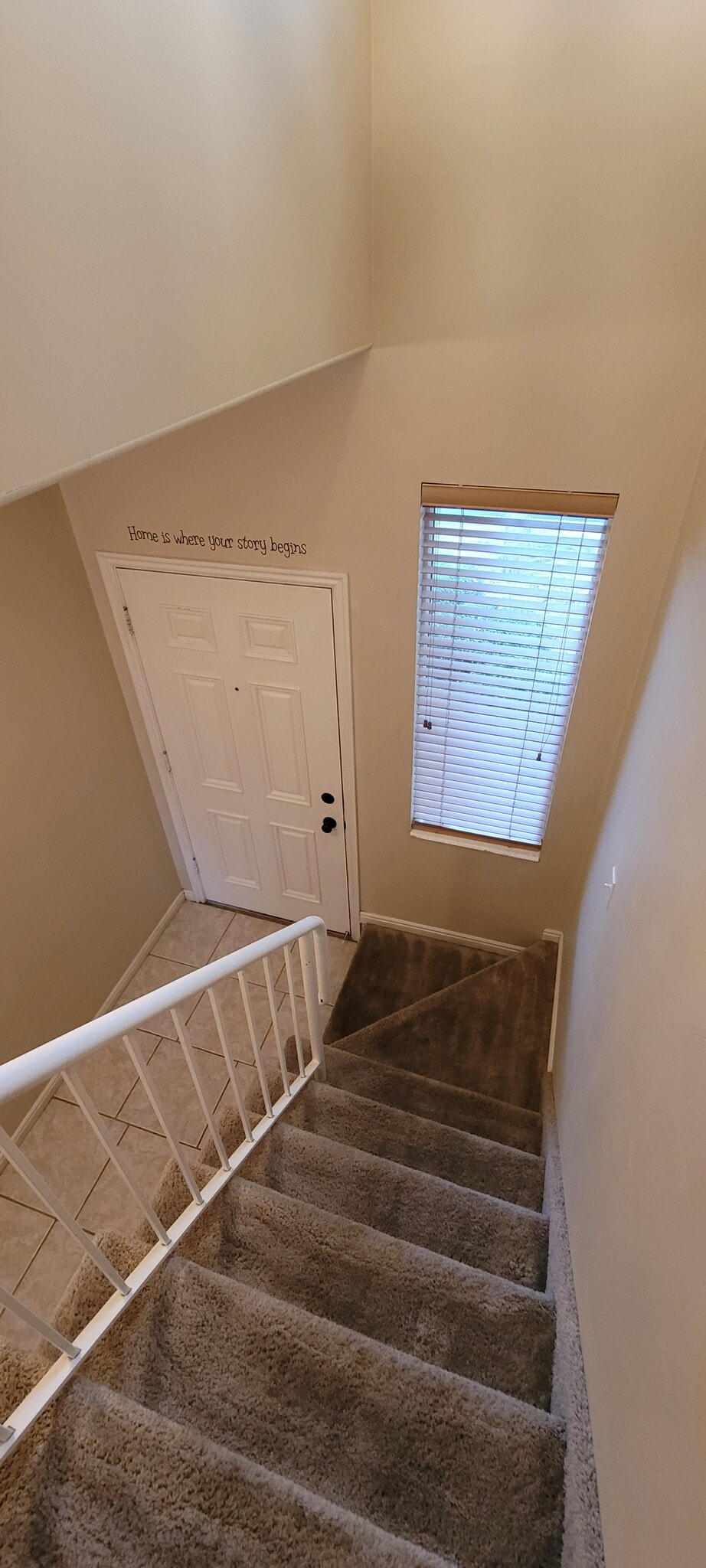 Stairs - 125 Peregrine Ln
