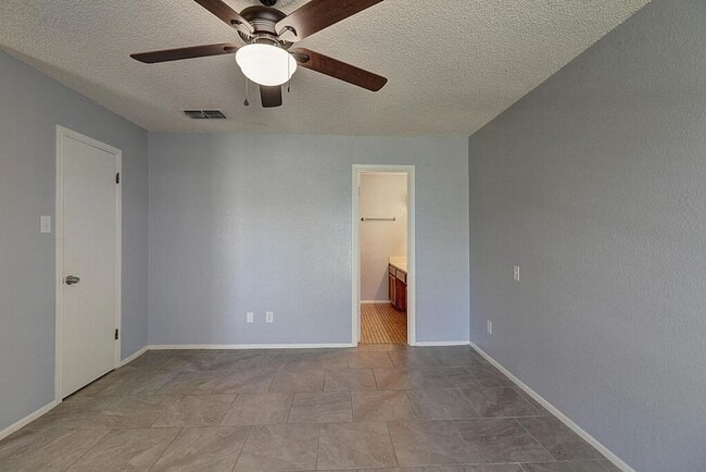 Building Photo - 5310 Gateridge Dr