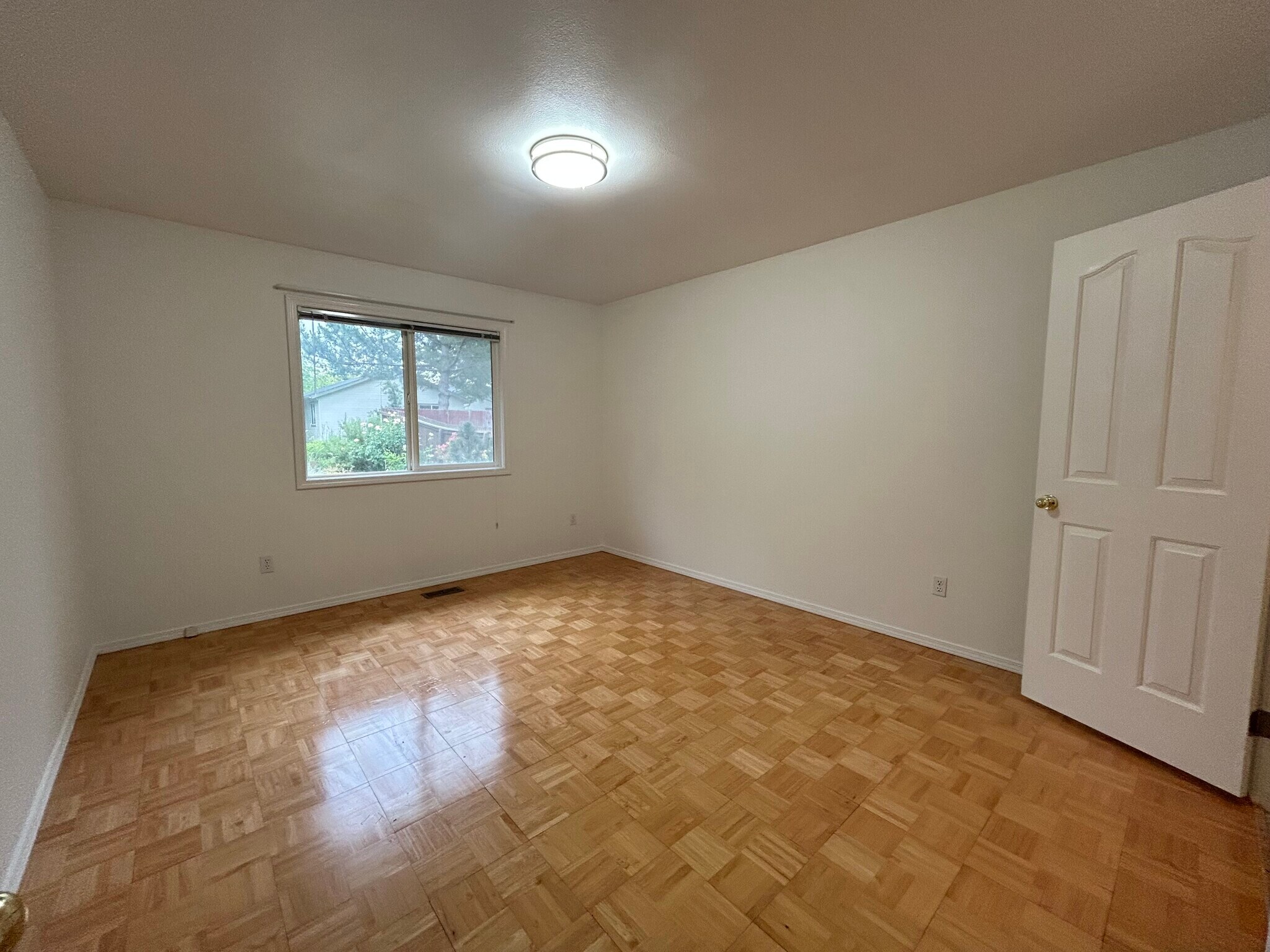 Building Photo - 5686 S Olearia Pl