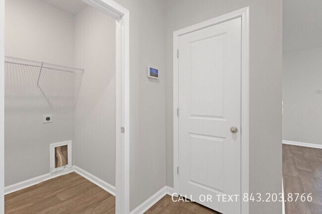Building Photo - 148 Lagoona Dr