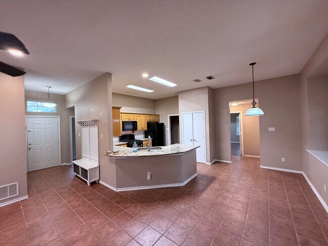Building Photo - 3305 Shadow Trail