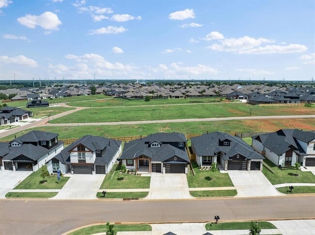 Building Photo - 7213 NW 154th St