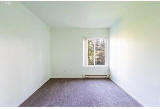 Building Photo - 8720 SW Tualatin Rd