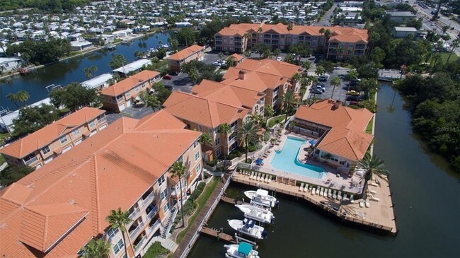 Building Photo - 5000 Culbreath Key Way