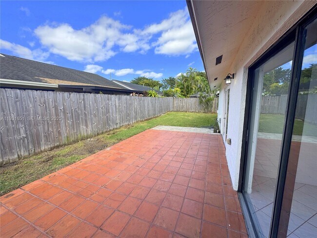 Building Photo - 13408 SW 116th Ct