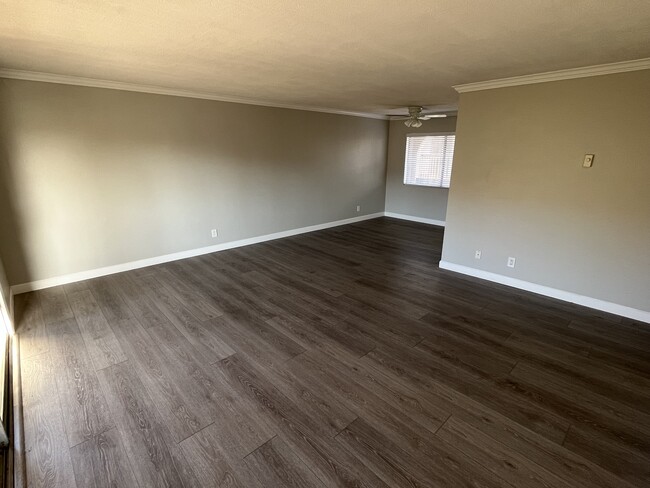 Living room and dining area - 2530 Clairemont Dr