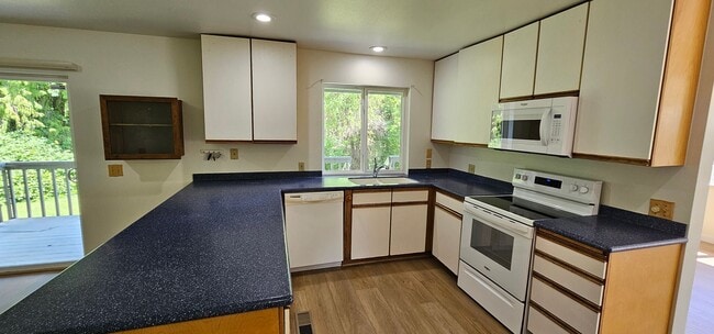 Building Photo - Eldorado Hills home