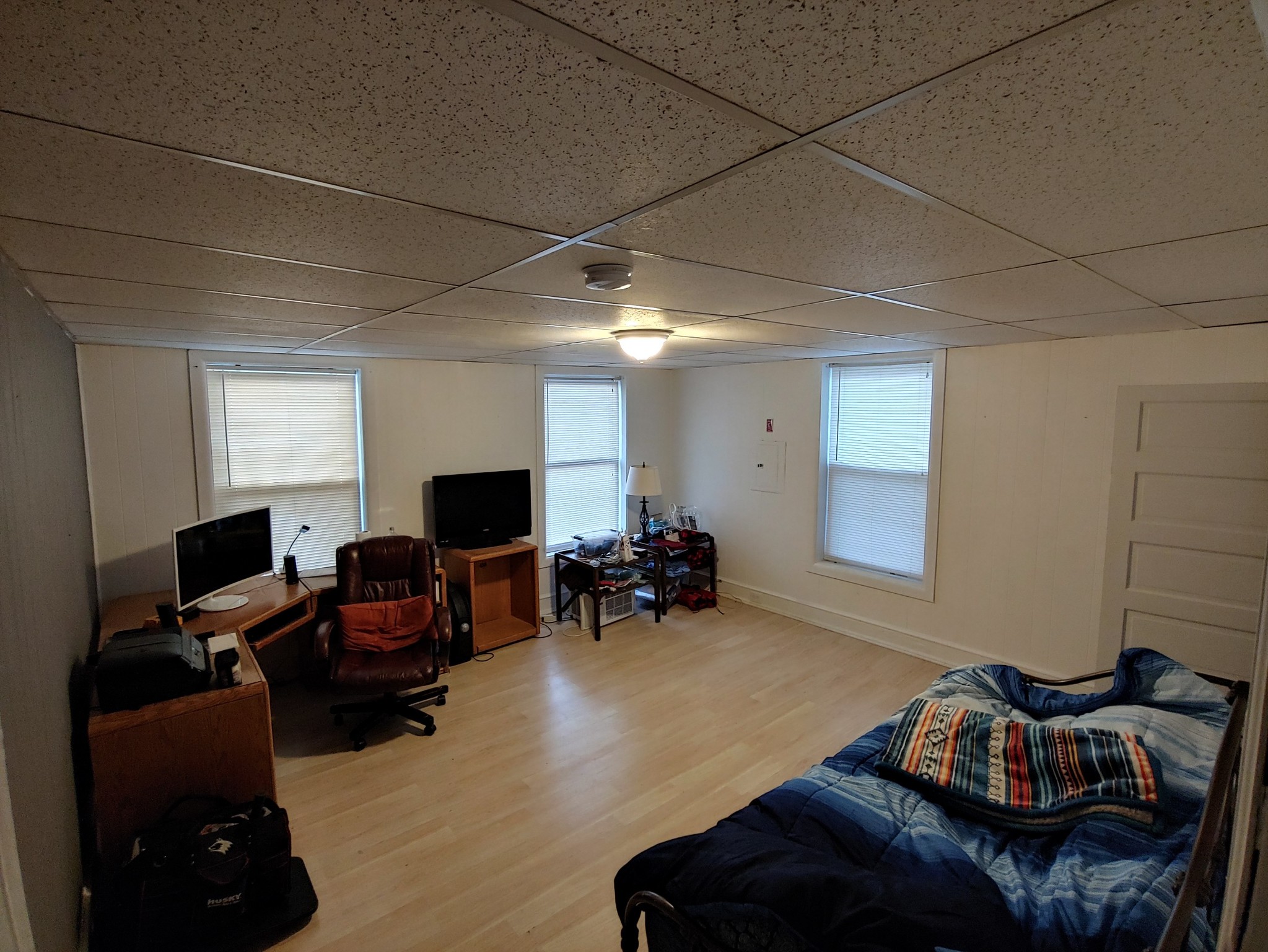 Large Bedroom - 140 Haddon Ave