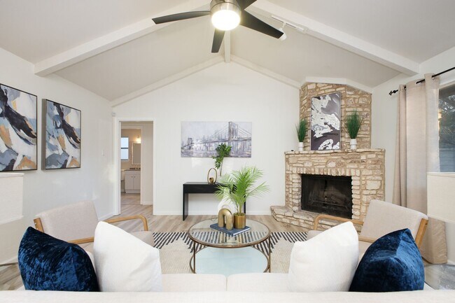 Building Photo - Woods of Shavano Dream