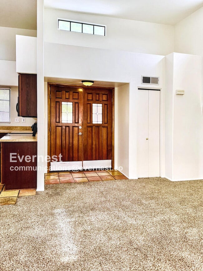 Building Photo - 7370 W Beryllium Ln