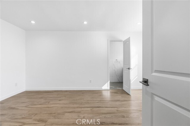 Building Photo - 2510 Paloma St