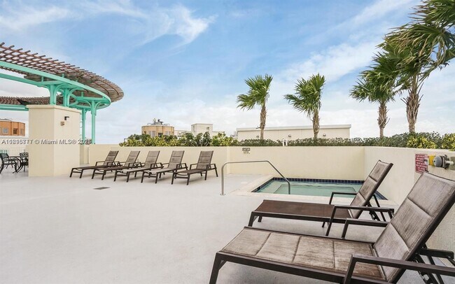 Building Photo - 7280 SW 90th St