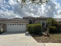 Building Photo - 495 Carrington Dr