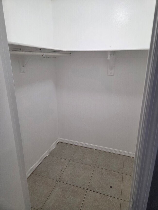 Building Photo - Captiva Duplex