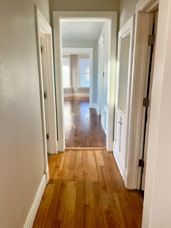 Building Photo - 2182 S Muskego Ave