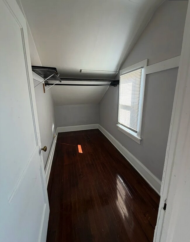 Building Photo - 2614 63rd St