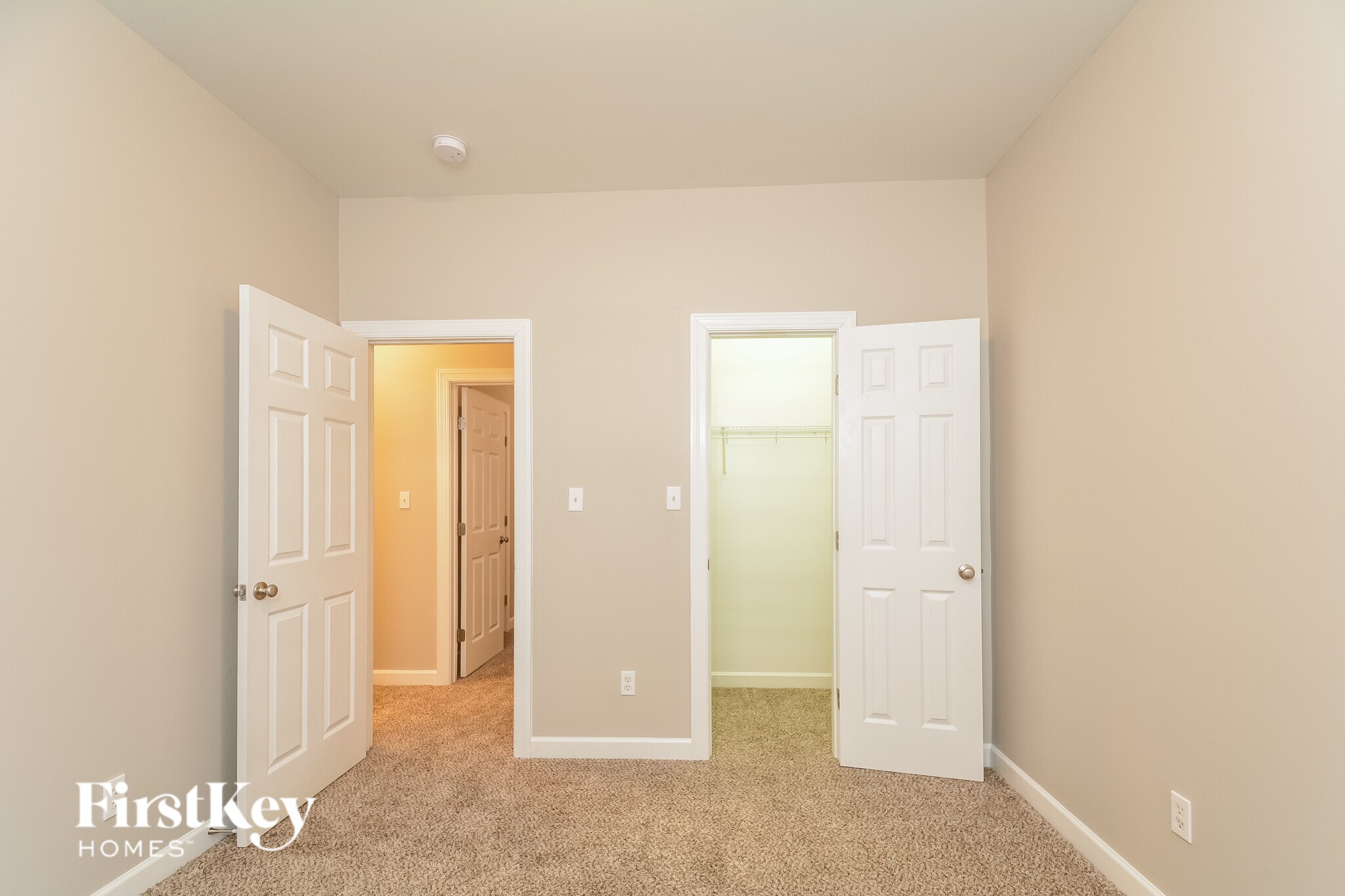 Building Photo - 2123 Gillwell Ln