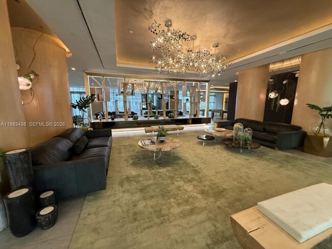 Building Photo - 488 NE 18th St