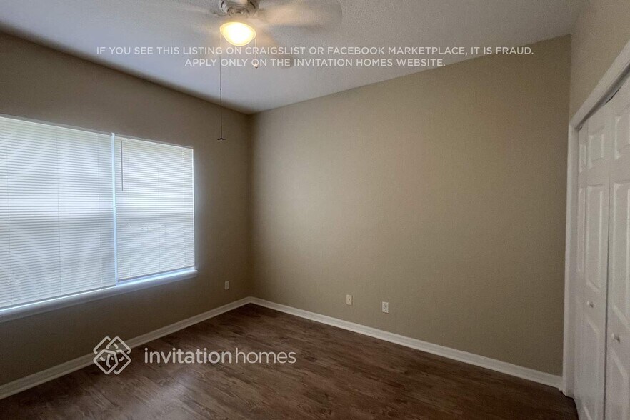 Building Photo - 10649 Masters Dr